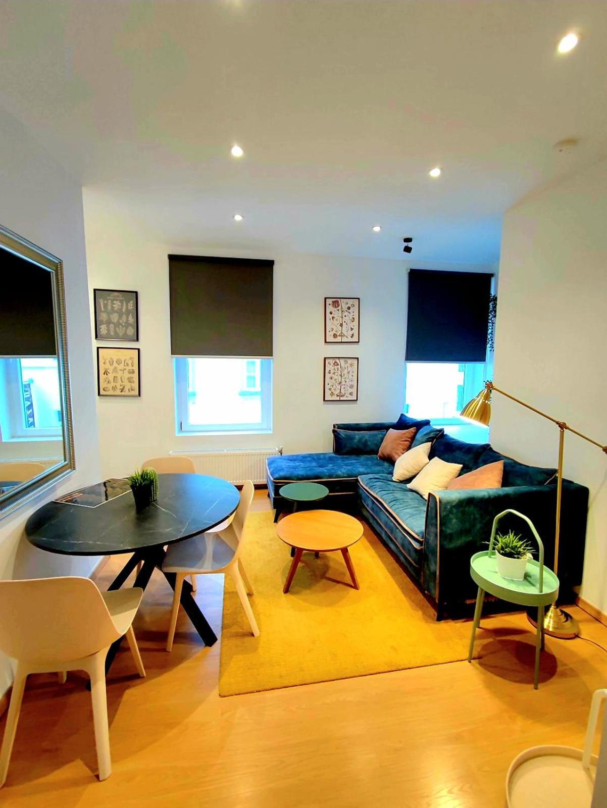 Quartier Louise Studios Brussel Buitenkant foto